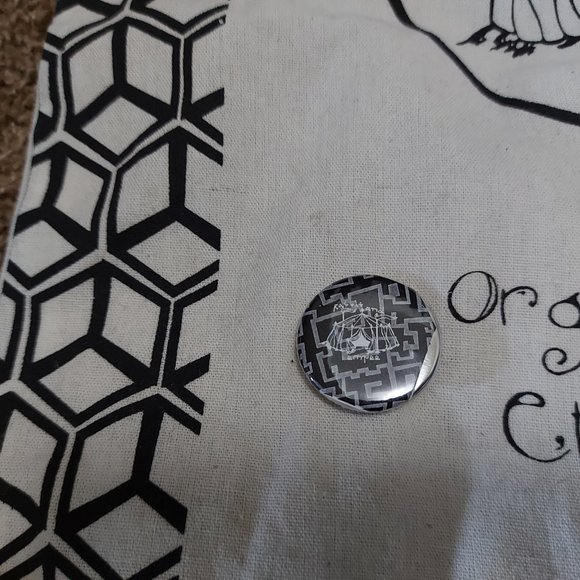 Rabbit and Empee Canvas Drawstring Bag - Picture 2 of 5